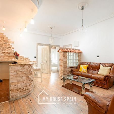 Myhousespain - Piso Reformado En El Centro 기욘 외부 사진