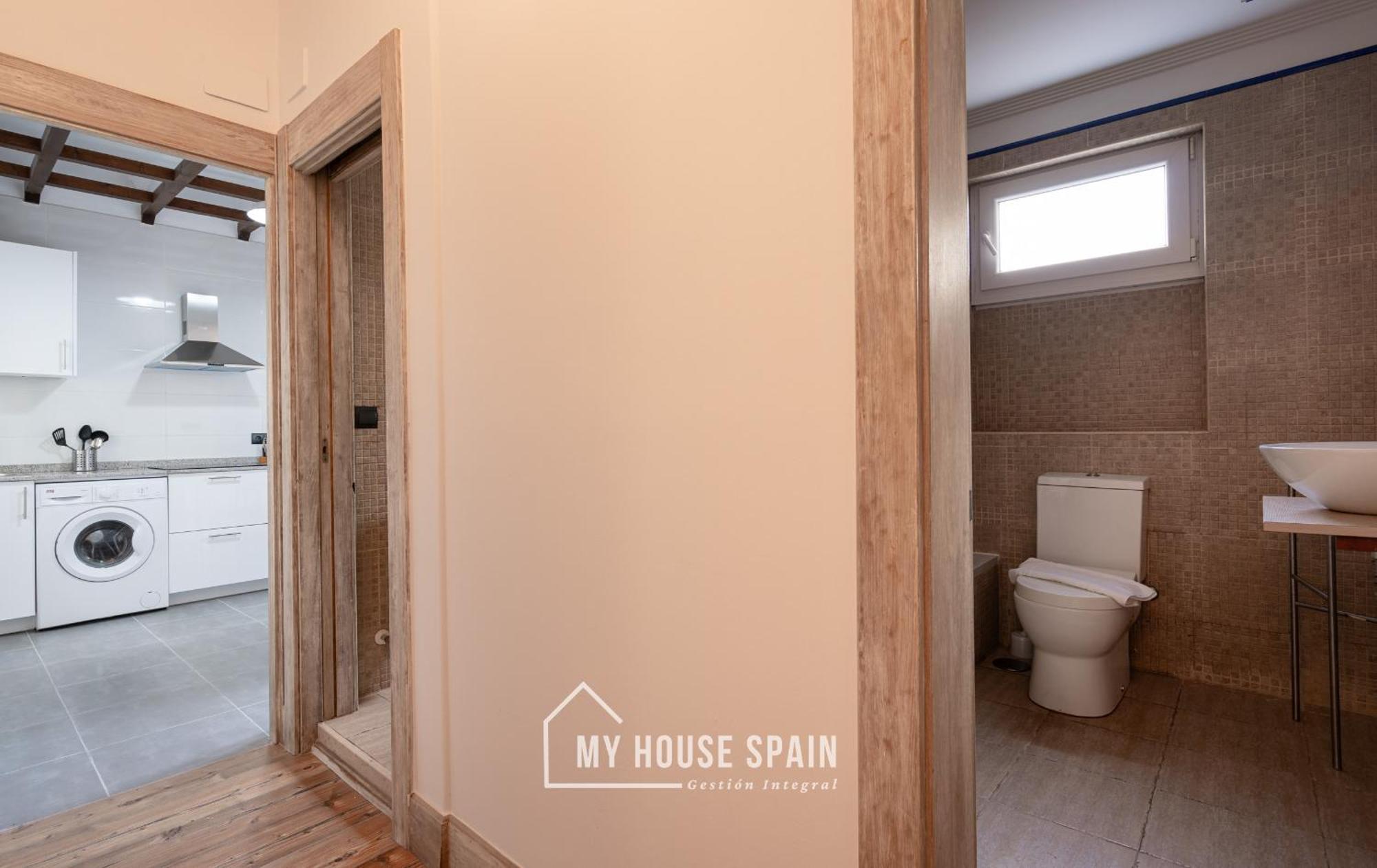 Myhousespain - Piso Reformado En El Centro 기욘 외부 사진