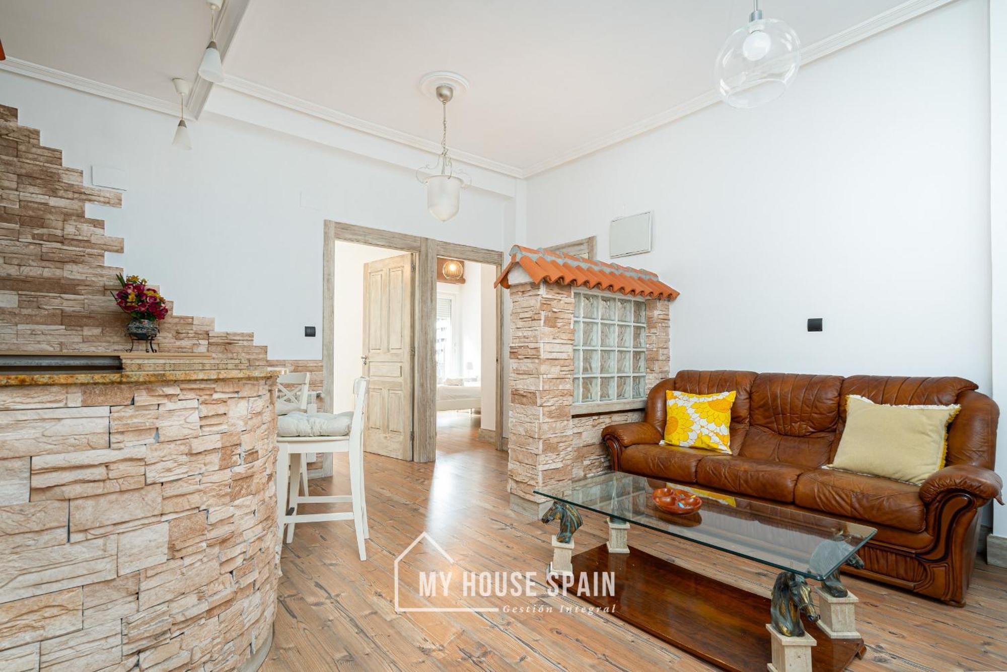 Myhousespain - Piso Reformado En El Centro 기욘 외부 사진