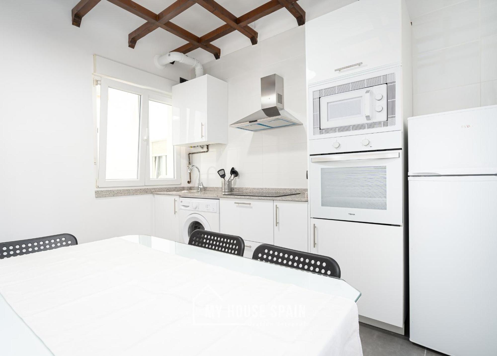 Myhousespain - Piso Reformado En El Centro 기욘 외부 사진