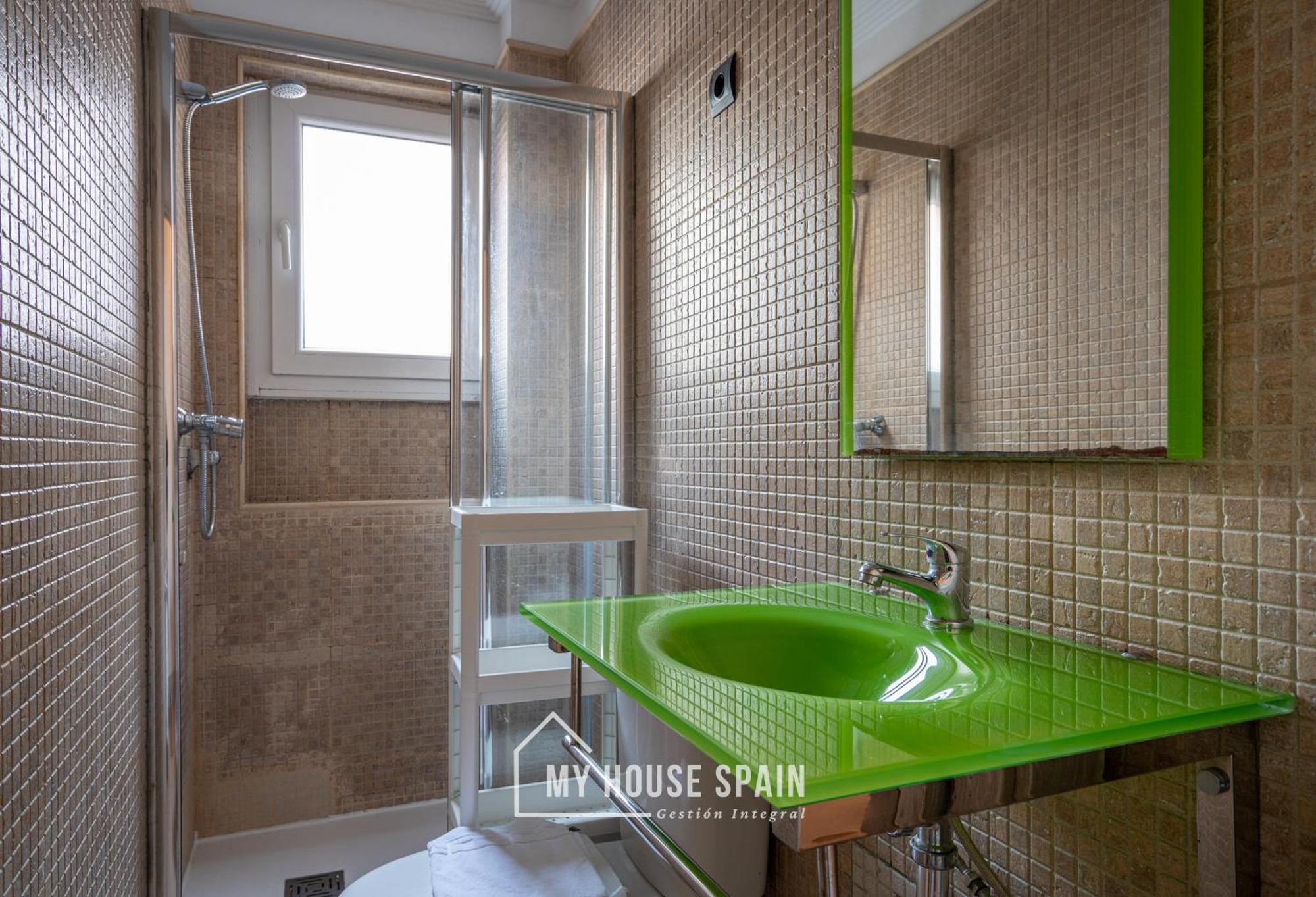 Myhousespain - Piso Reformado En El Centro 기욘 외부 사진
